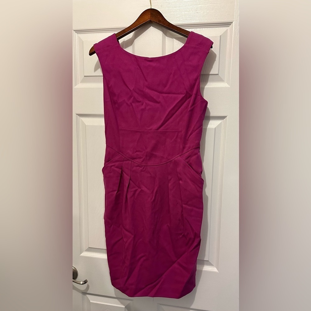 Magaschoni Size 4 Fuchsia Pink Wool Sheath Dress R $348 - Picture 11 of 14